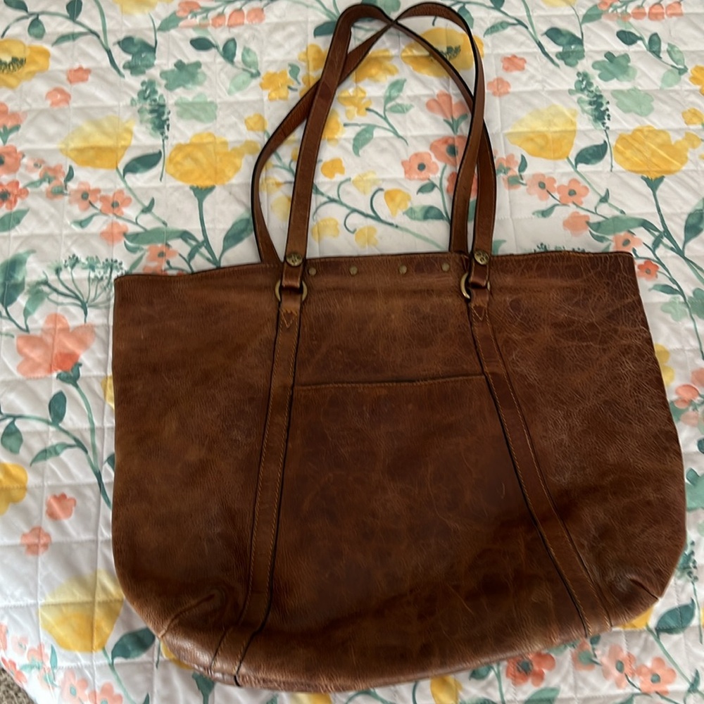 Patricia Nash tote, distressed, looking only used a couple times. - Picture 2 of 5